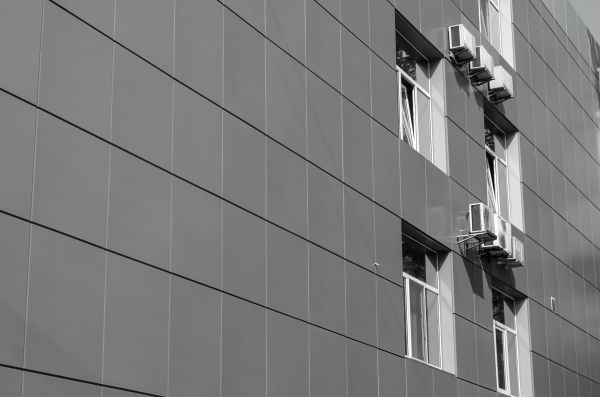 Commercial Siding Installation in Roseville