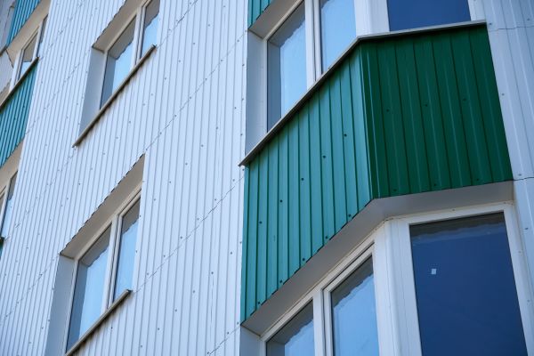 Building Siding Installation in Roseville