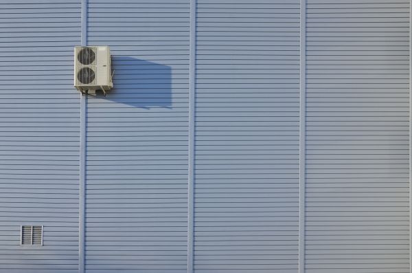 Flat Metal Siding Installation in Roseville