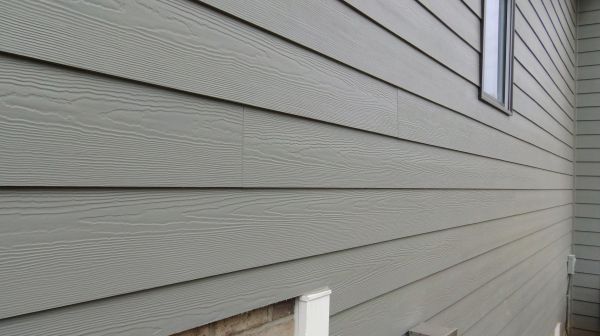 Cement Siding Service in Roseville